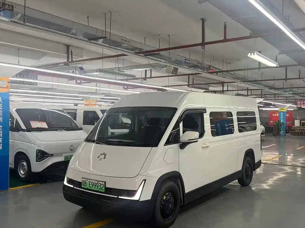 福田卡文汽车 乐福