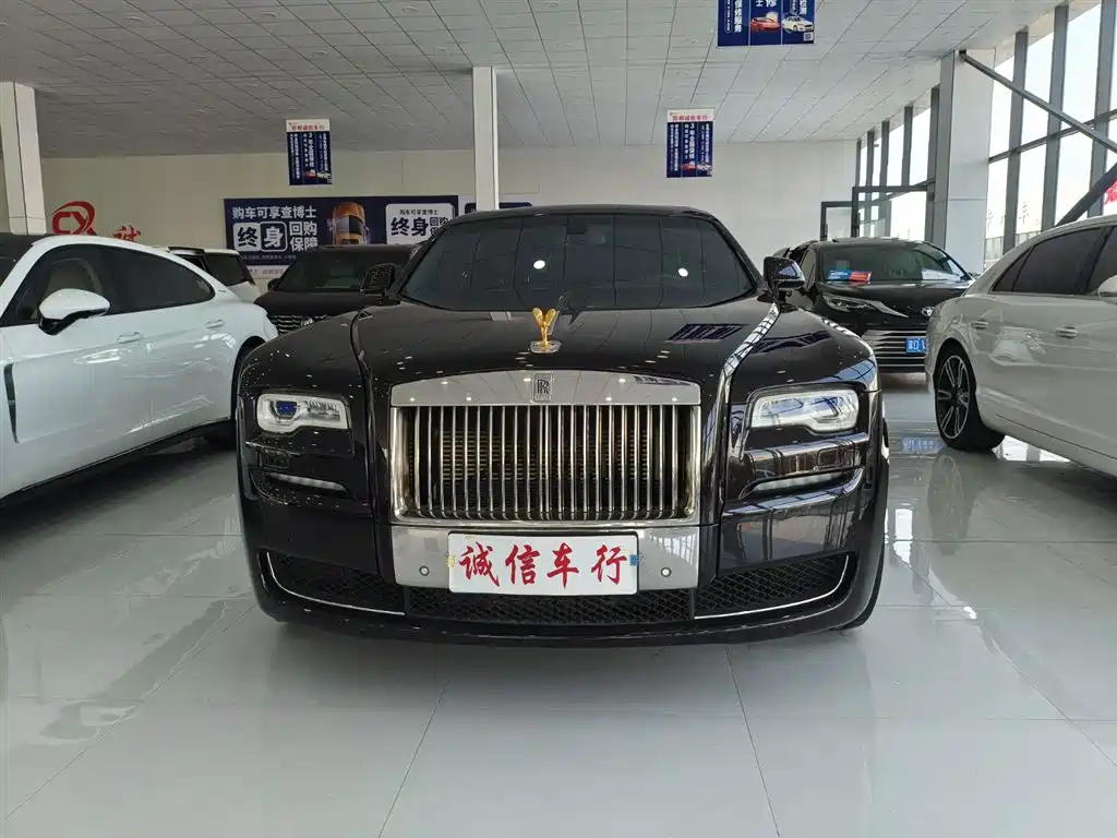 Rolls-Royce Ghost 6.6T Extended Edition, фото 2