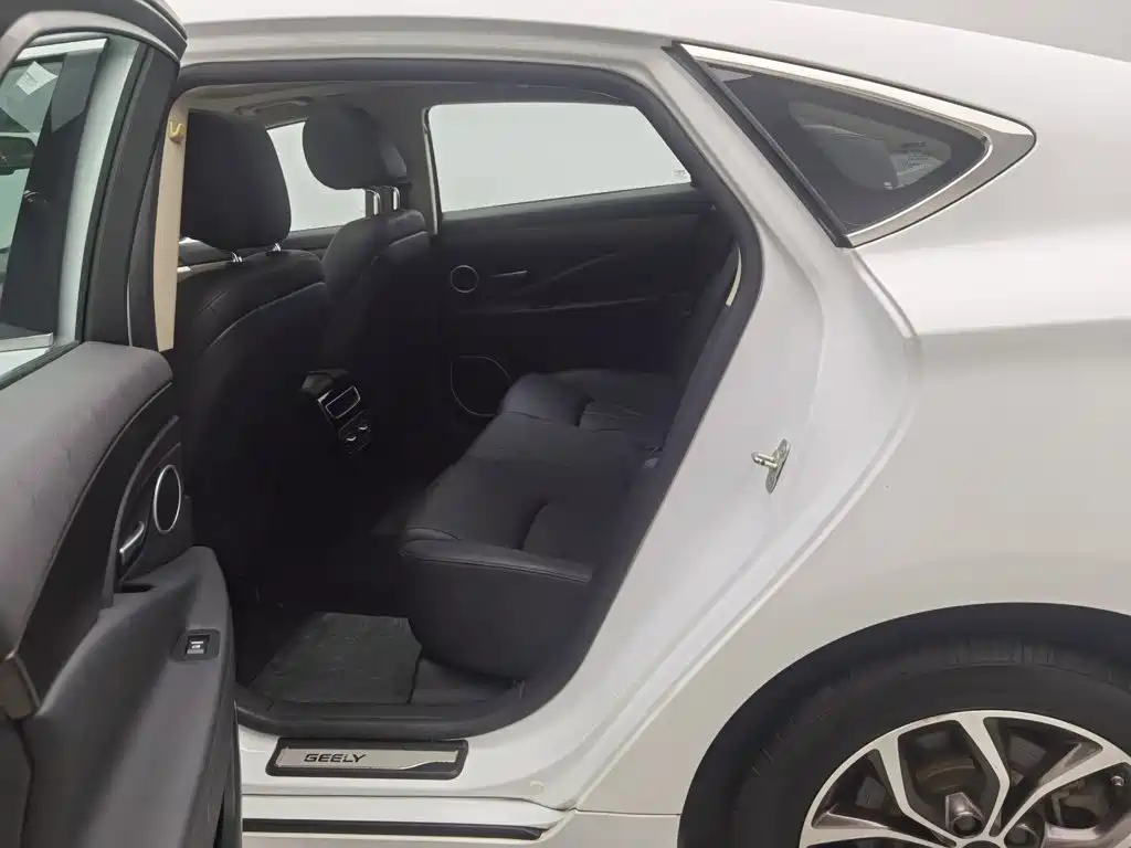 Geely Borui — миниатюра 15