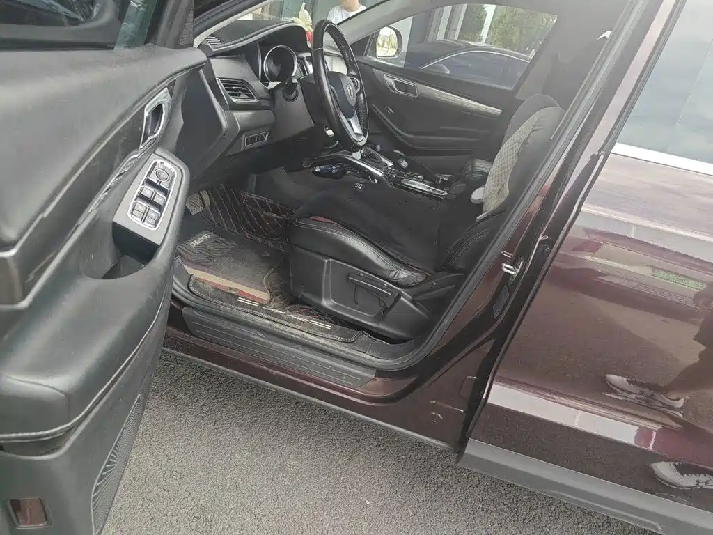 Zotye Zotye SR7 — миниатюра 12