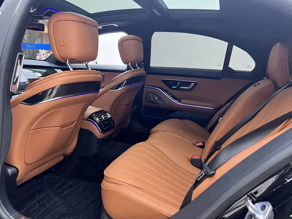 Mercedes-Benz S-Class — миниатюра 18