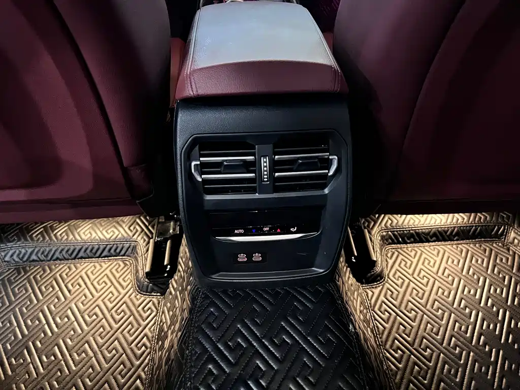 BMW 3 Series — миниатюра 15