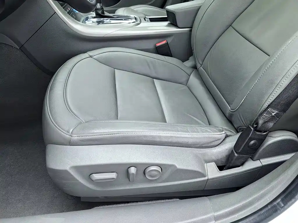 Chevrolet Malibu — миниатюра 20