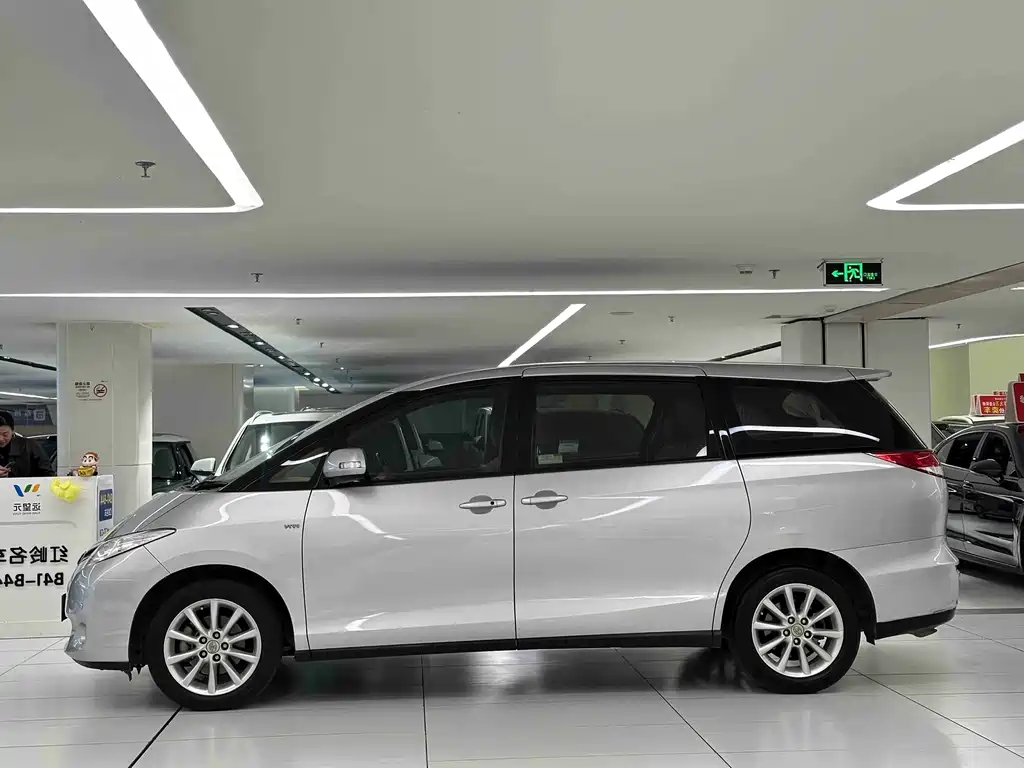 Toyota Previa 2012 2.4L 7 Luxury