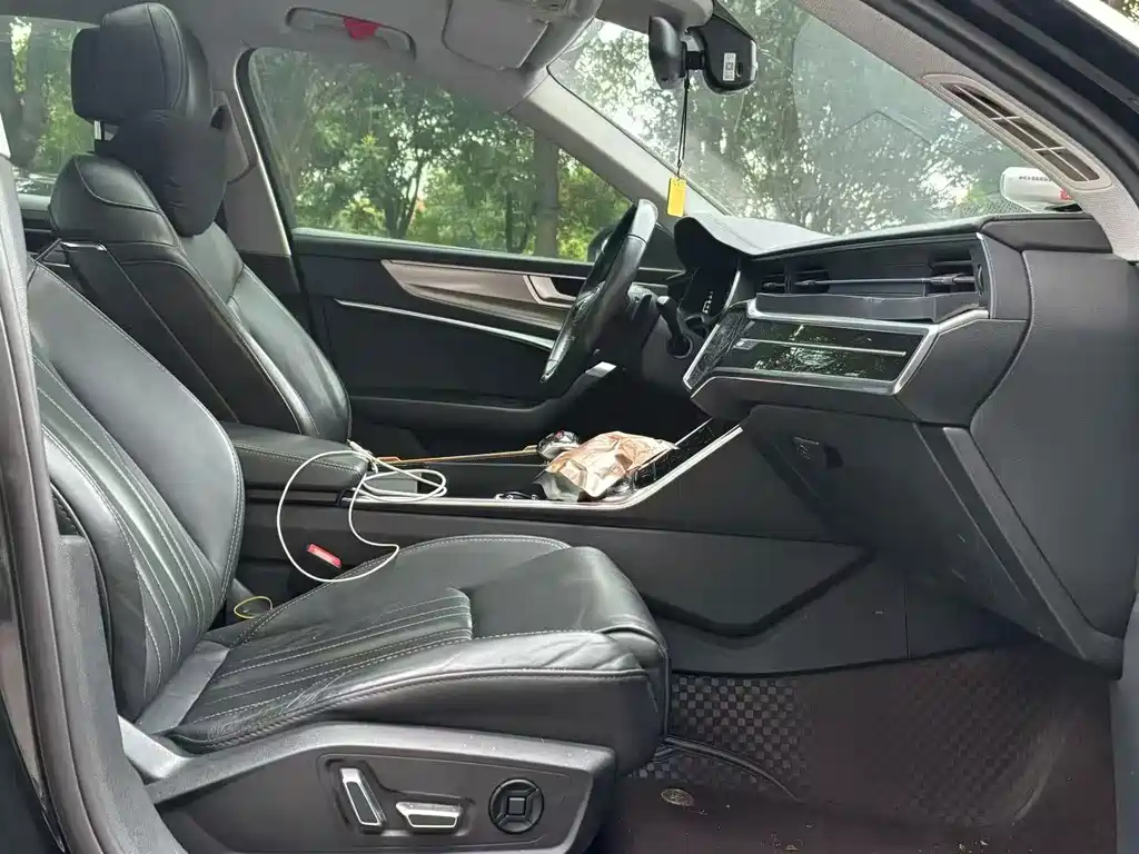Audi A6L — миниатюра 8