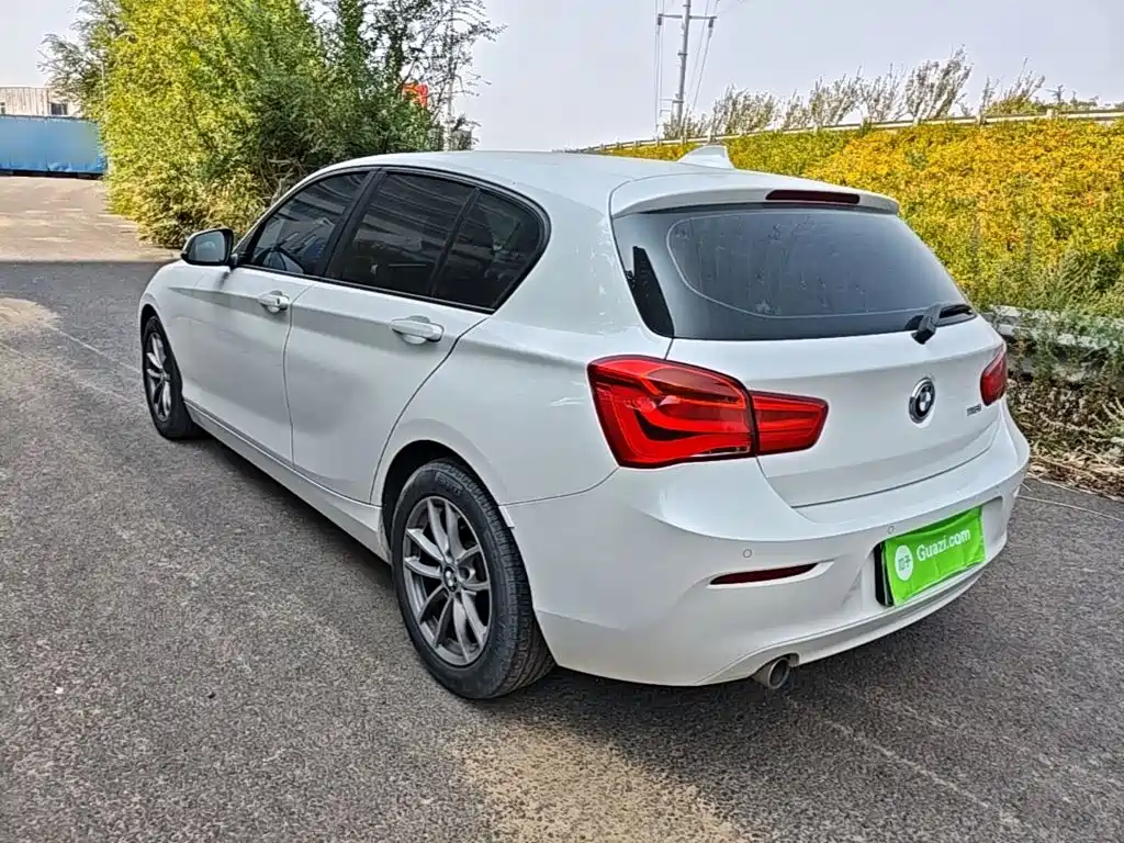 BMW 1 Series (Import) — миниатюра 5