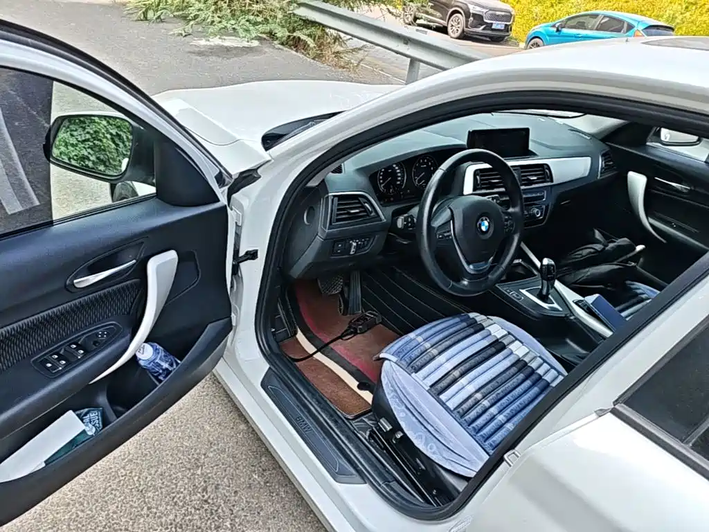 BMW 1 Series (Import) — миниатюра 16