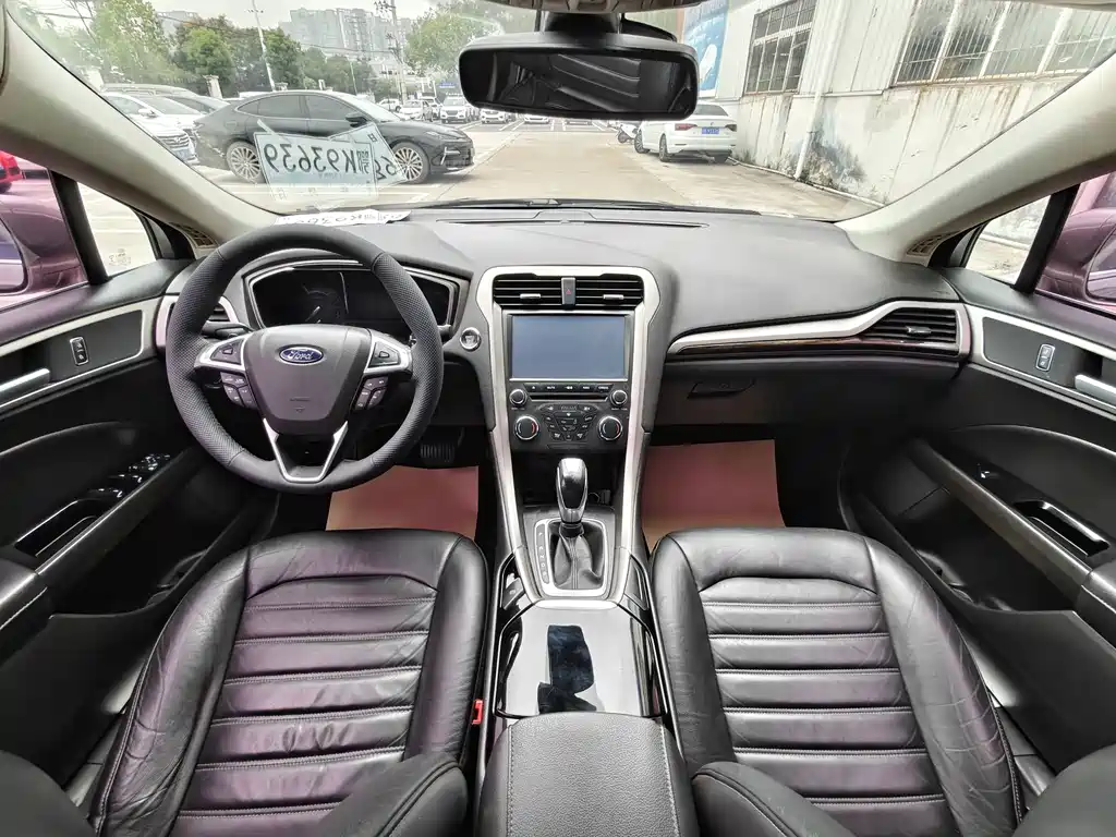 Ford Mondeo — миниатюра 9