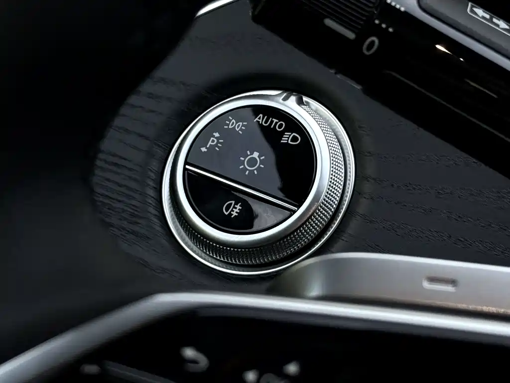 Mercedes-Benz E-Class E 2026 E 260 Sport