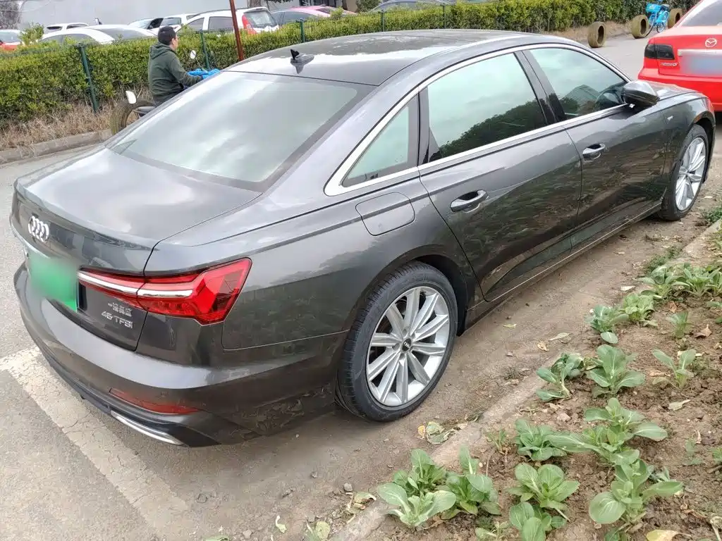 Audi A6L — миниатюра 5