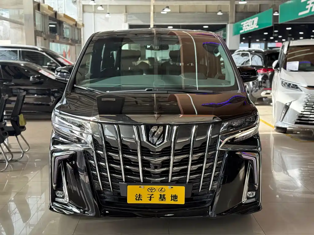 Toyota Alphard 2018 3.5L Luxury