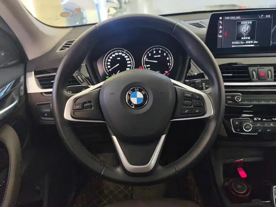 BMW X1 — миниатюра 15
