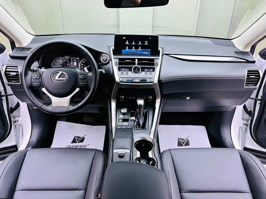 Lexus NX — миниатюра 9