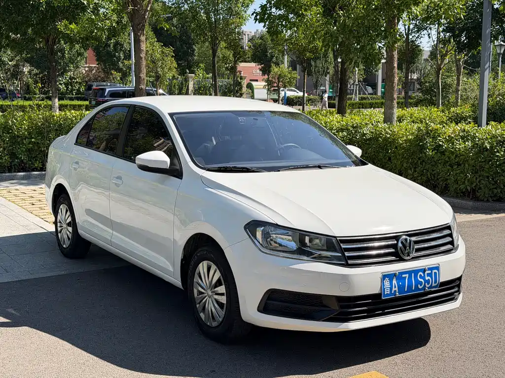 Volkswagen Santana — миниатюра 3