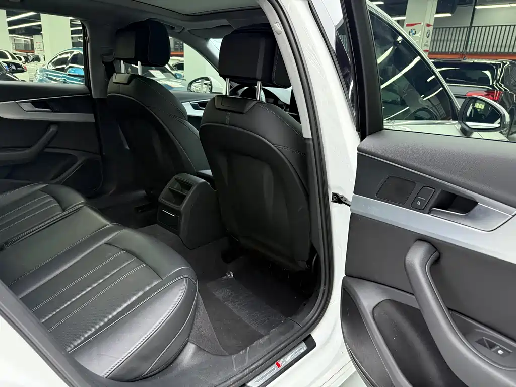 Audi A4L — миниатюра 18