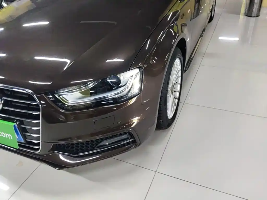 Audi A4L — миниатюра 24