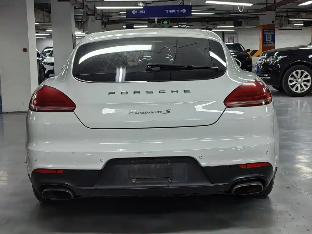 Porsche Panamera — миниатюра 17