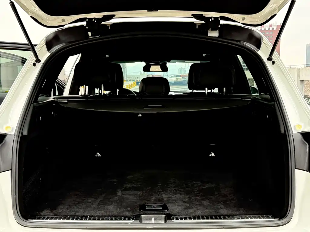 Mercedes-Benz GLC — миниатюра 25