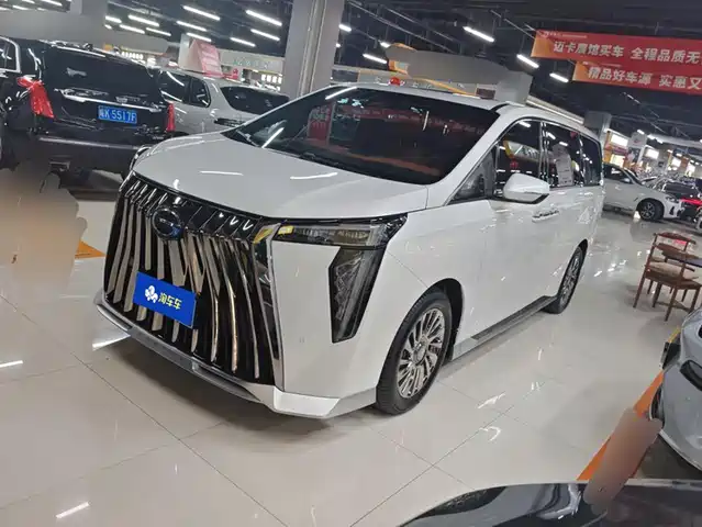 2026 GAC Trumpchi M8