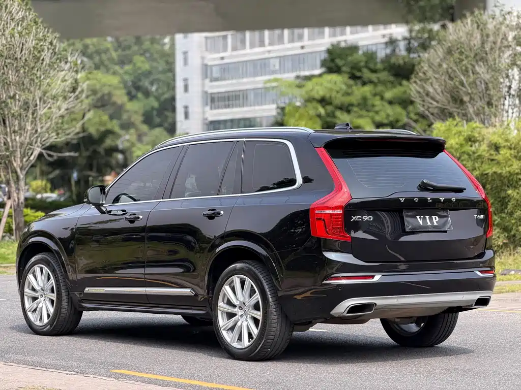 Volvo XC90 — миниатюра 15