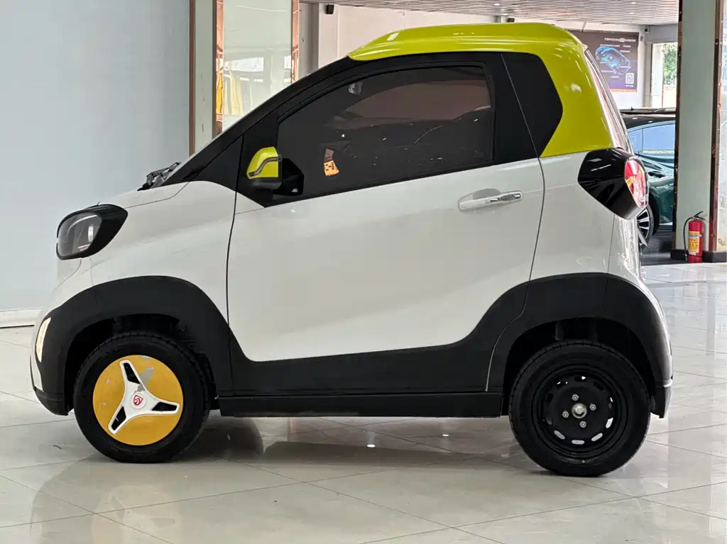 Baojun E100 — миниатюра 5