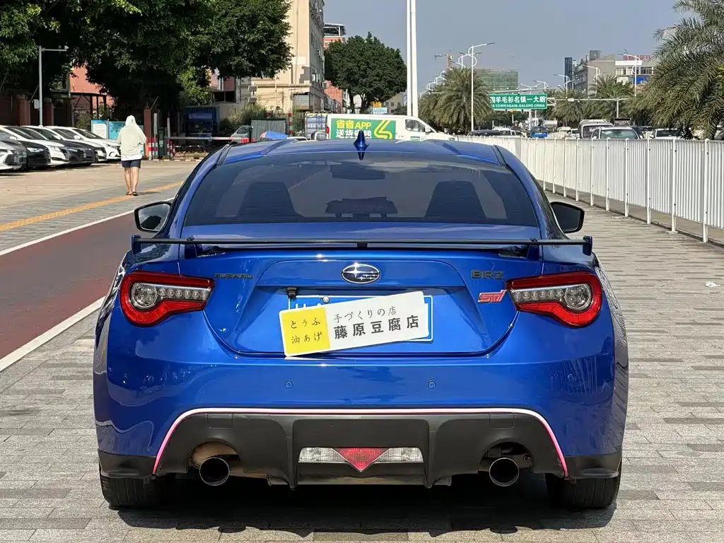 Subaru BRZ — миниатюра 8