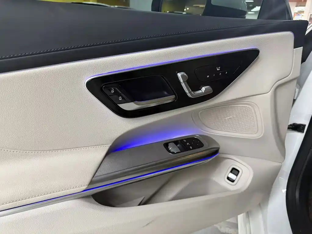 Mercedes-Benz CLE — миниатюра 5