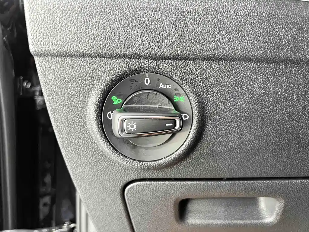 Volkswagen Tiguan L L 2023 280TSI AT
