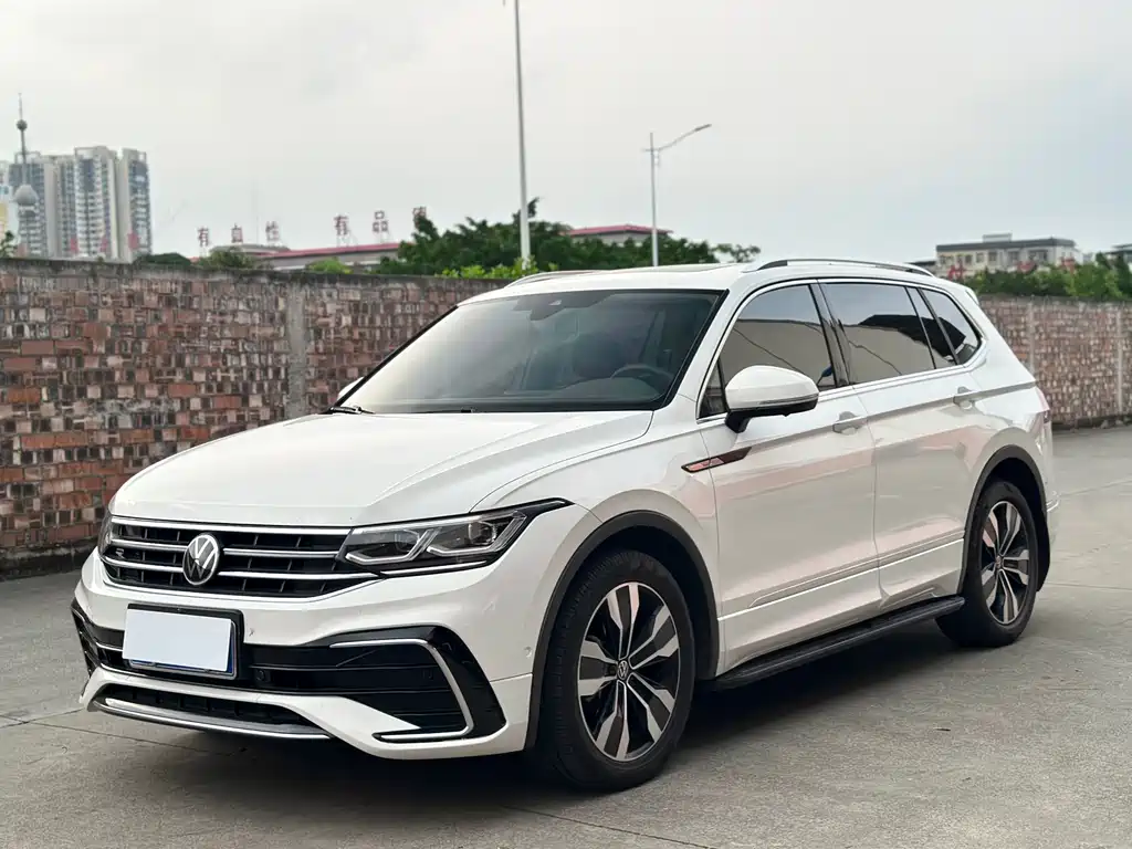 Volkswagen Tiguan L 2021