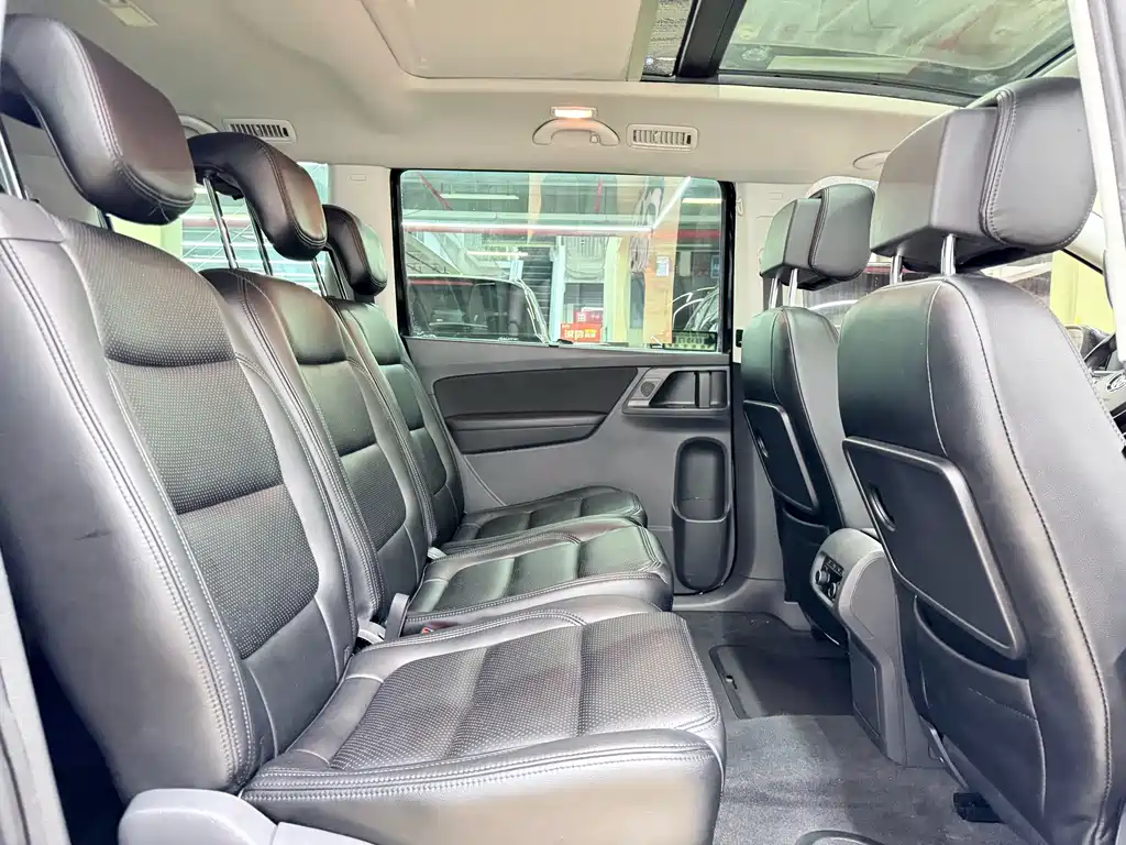 Volkswagen Sharan 380TSI Comfort Enjoy Type 7 seats, фото 10