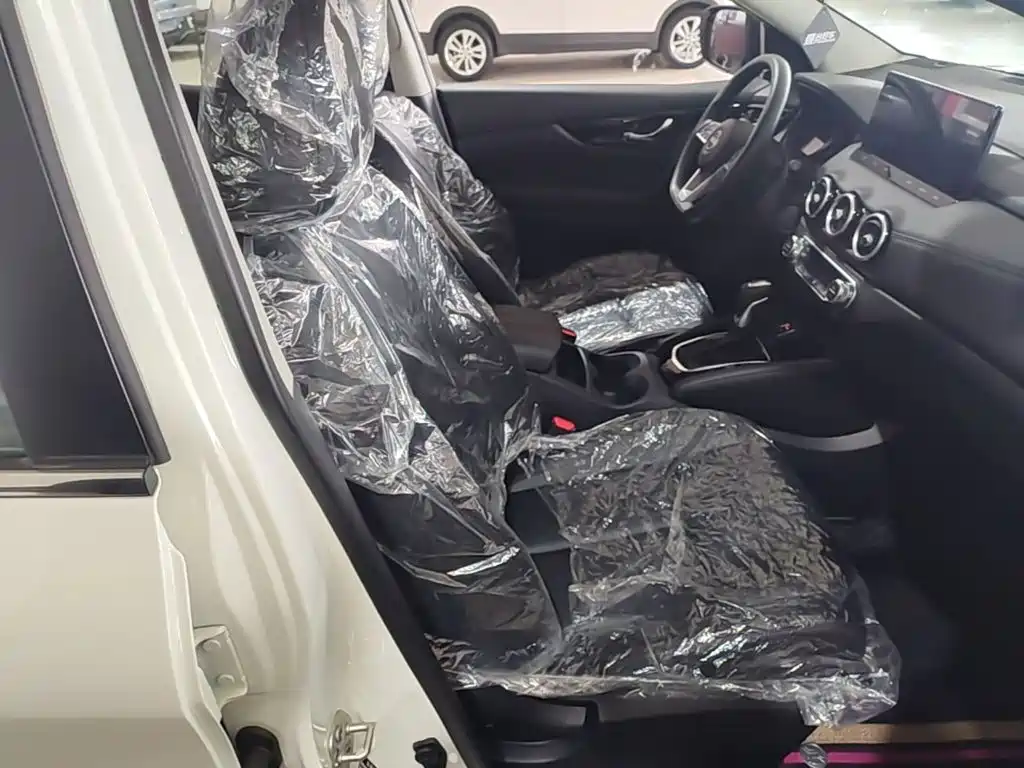 Nissan Qashqai — миниатюра 25