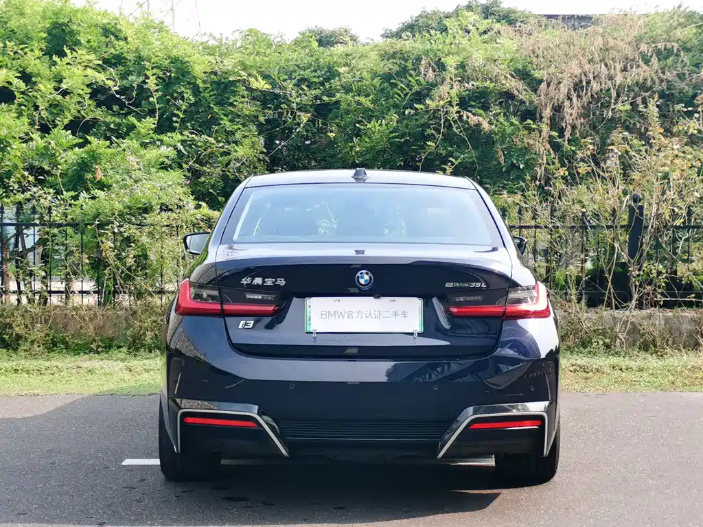 BMW i3 — миниатюра 7