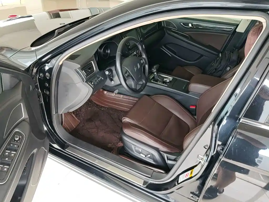 Hongqi Hongqi H7 — миниатюра 21