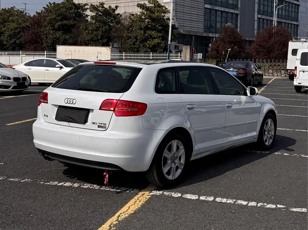 Audi A3 (Import) — миниатюра 6