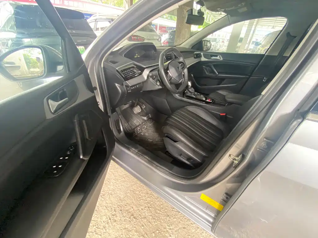 Peugeot 408 — миниатюра 3