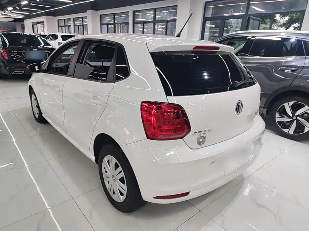 Volkswagen Polo — миниатюра 5