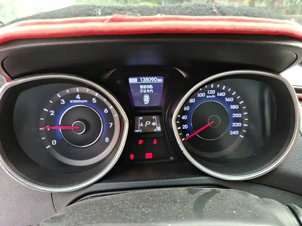Hyundai Elantra Langdong — миниатюра 7