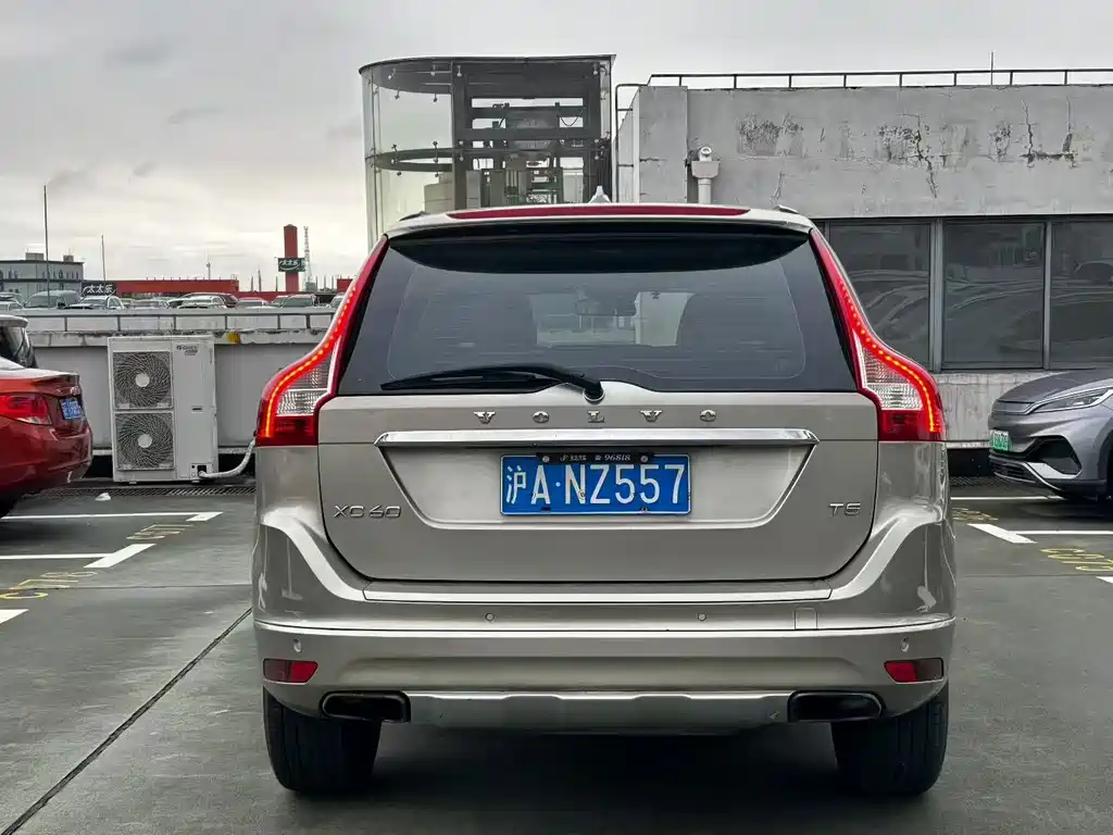 Volvo XC60 (Import) — миниатюра 9