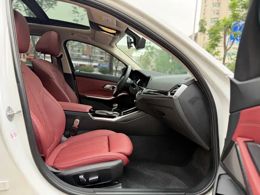 BMW 3 Series — миниатюра 9