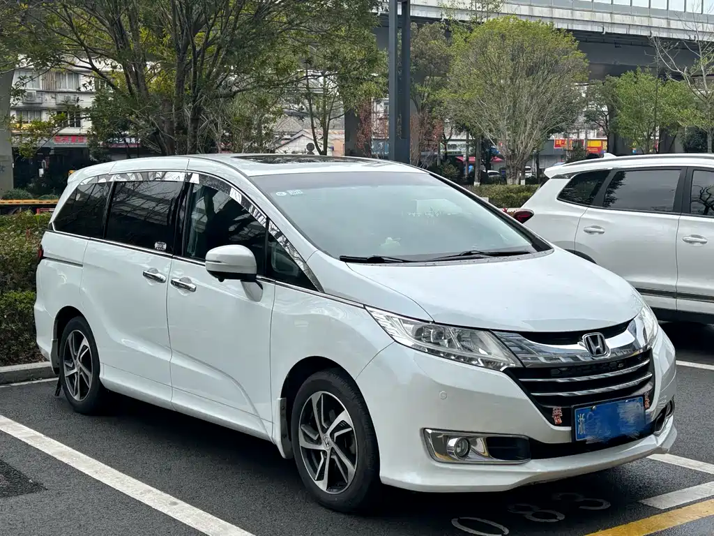 Honda Odyssey 2015