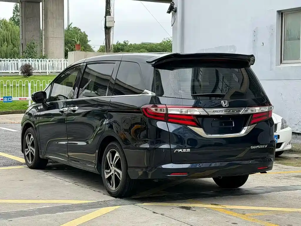 Honda Odyssey — миниатюра 7