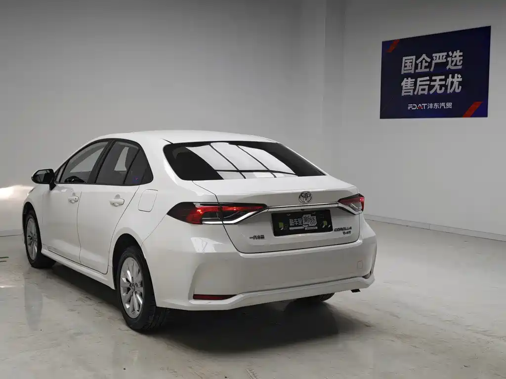 Toyota Corolla — миниатюра 6