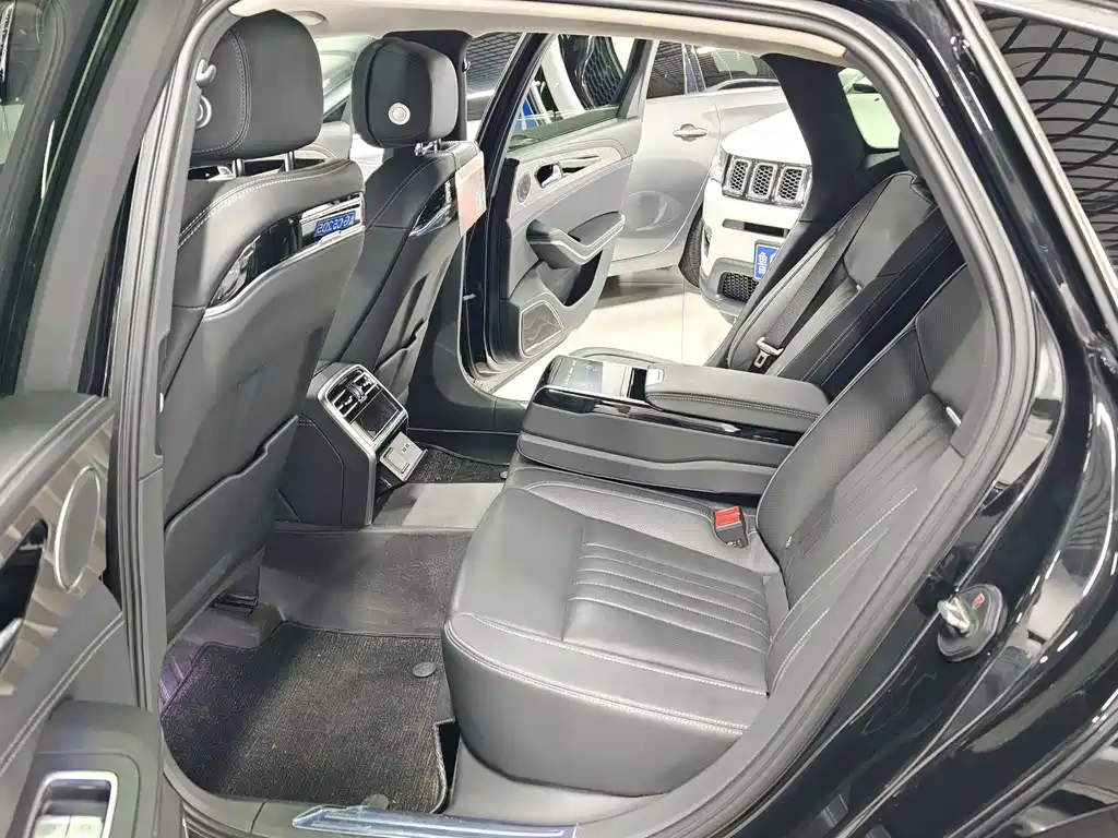 Hongqi Hongqi H9 — миниатюра 7