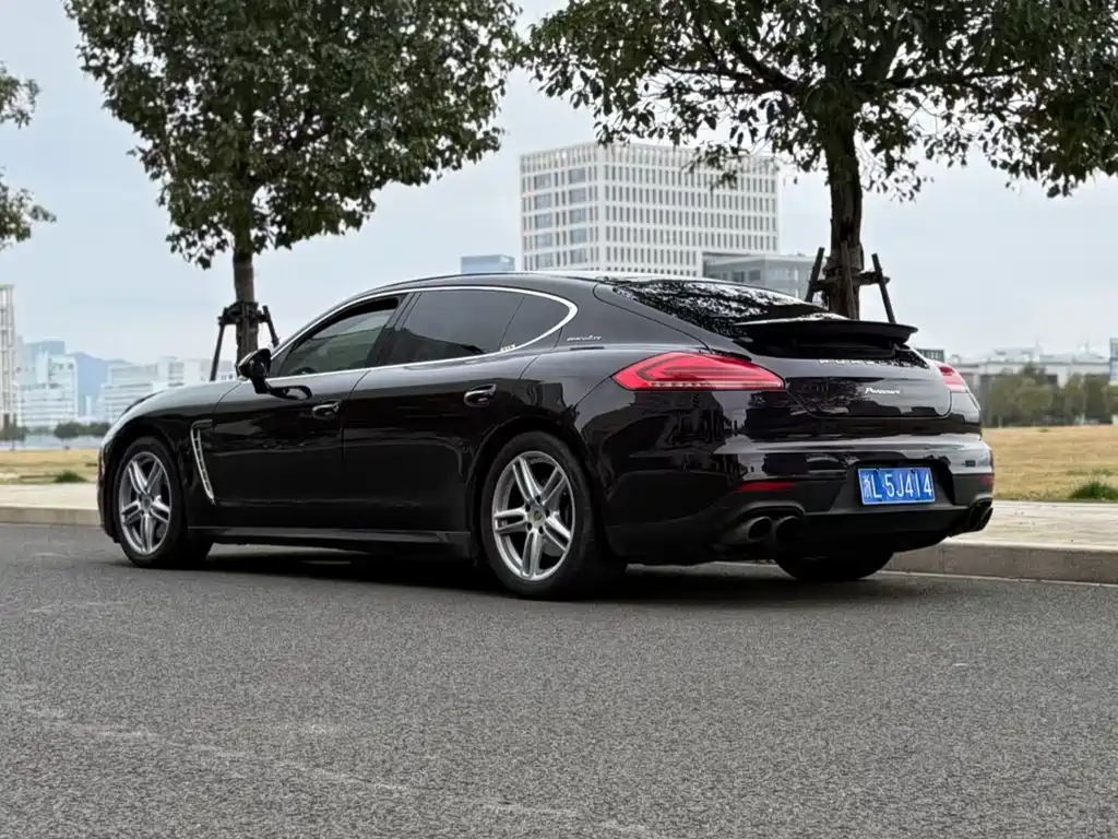 Porsche Panamera 2016 Panamera Executive Edition 3.0T