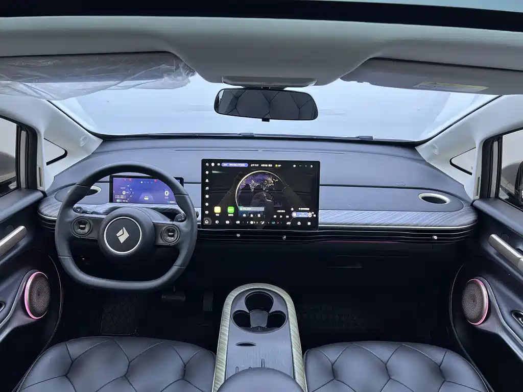 Baojun Yunduo — миниатюра 11