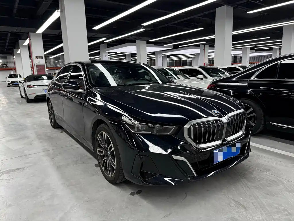 BMW 5 Series 5 2024 525Li M Sport