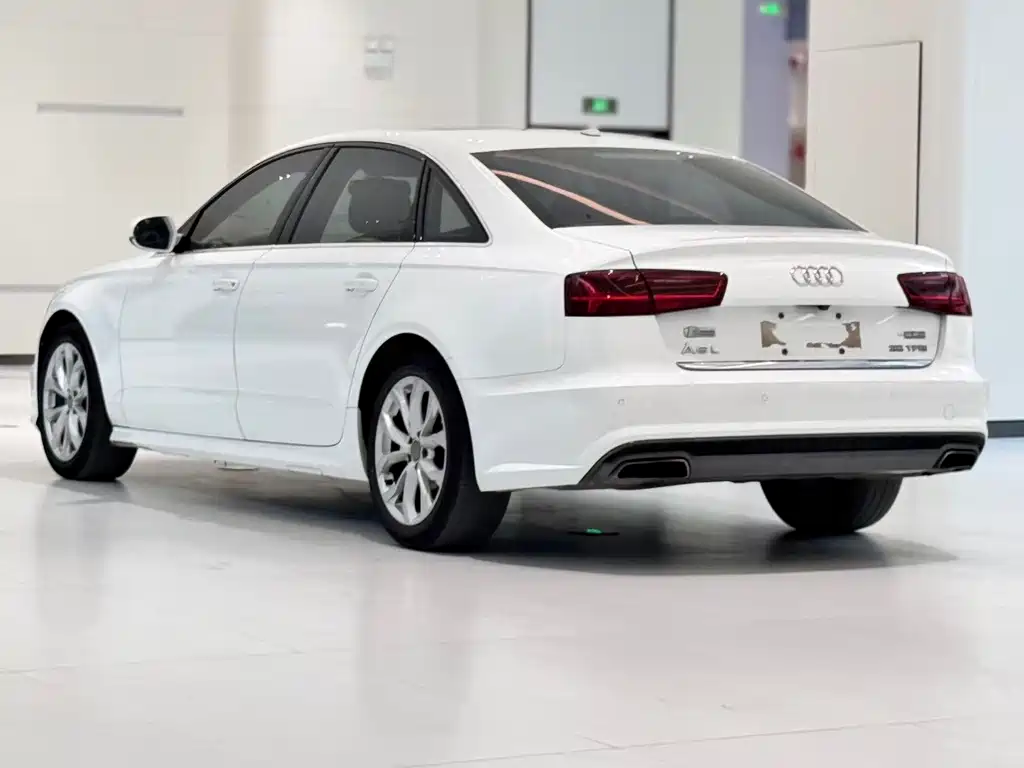Audi A6L 2018 30 35 TFSI Fashion
