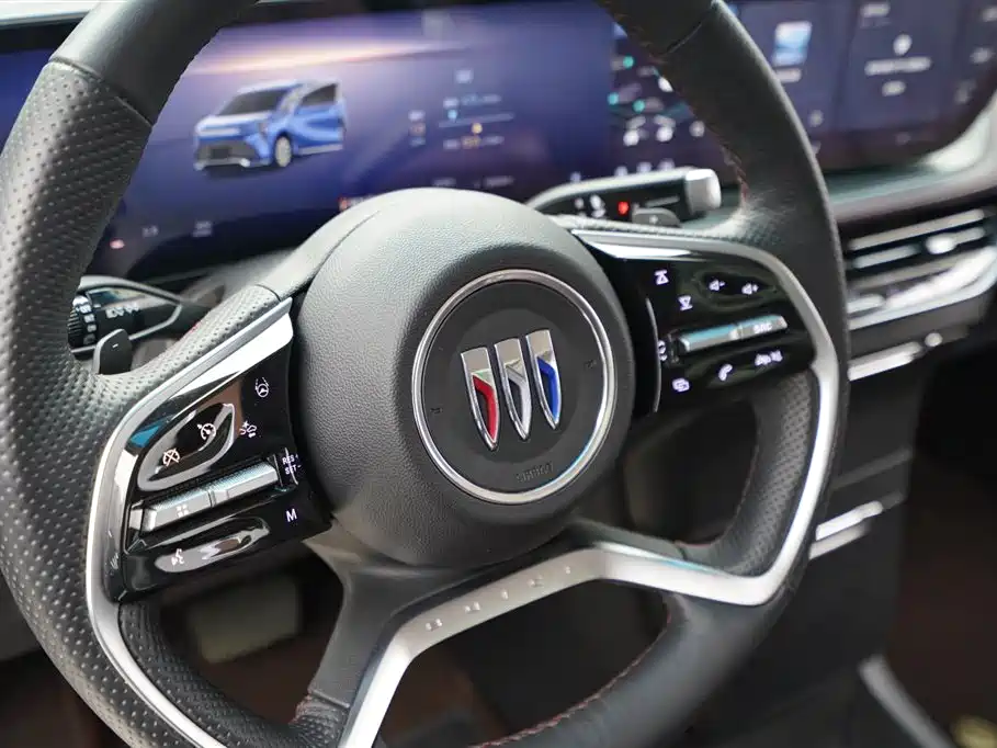 Buick Century 2023 2.0T мест