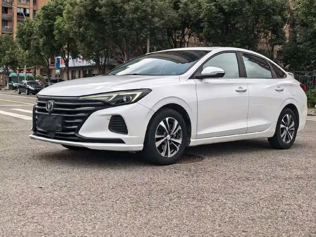 Changan Eado — миниатюра 13