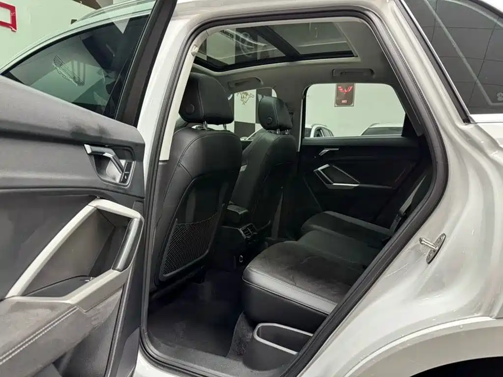 Audi Q3 2022 35 TFSI Fashion